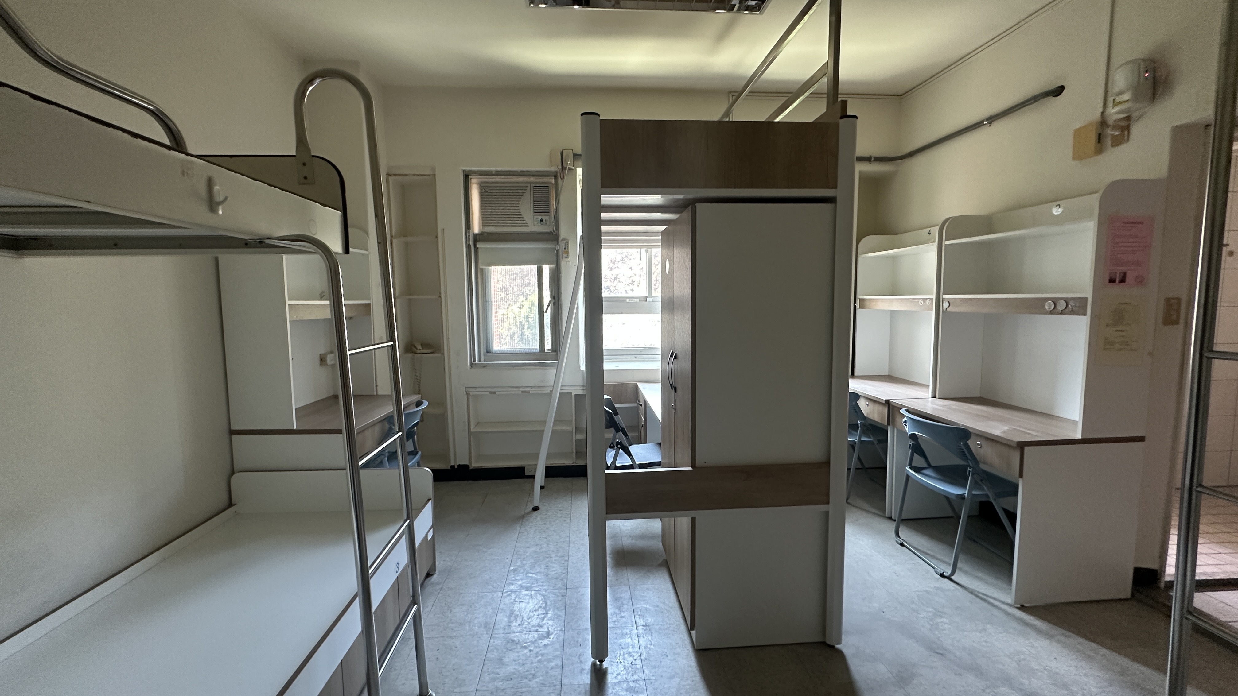 第一宿舍五人房